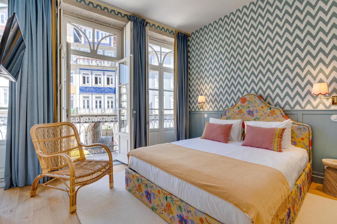 Loios 74 By Da'home Oporto